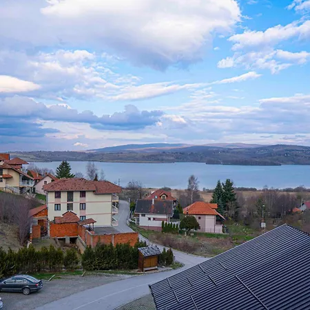 Bed & Breakfast Vlasinsko Jezero 3*