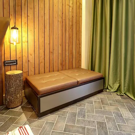 Vlasinsko Jezero Bed & Breakfast 3*